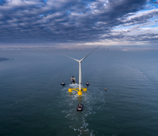 Floating wind: 'World's largest' project begins supplying power off Scottish coast